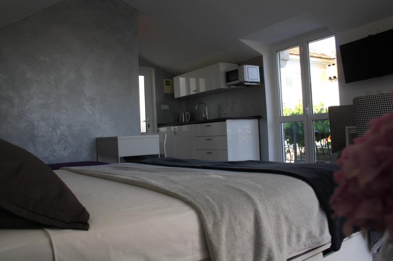 Apartments Grkovic Trsteno Adventure Experience Accommodation 1 ดูบรอฟนิก ภายนอก รูปภาพ